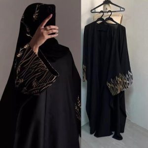 Vintage Embroidered Abaya Robe